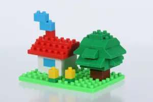 38476 Iwako BLOCKS Tree House Eraser-1